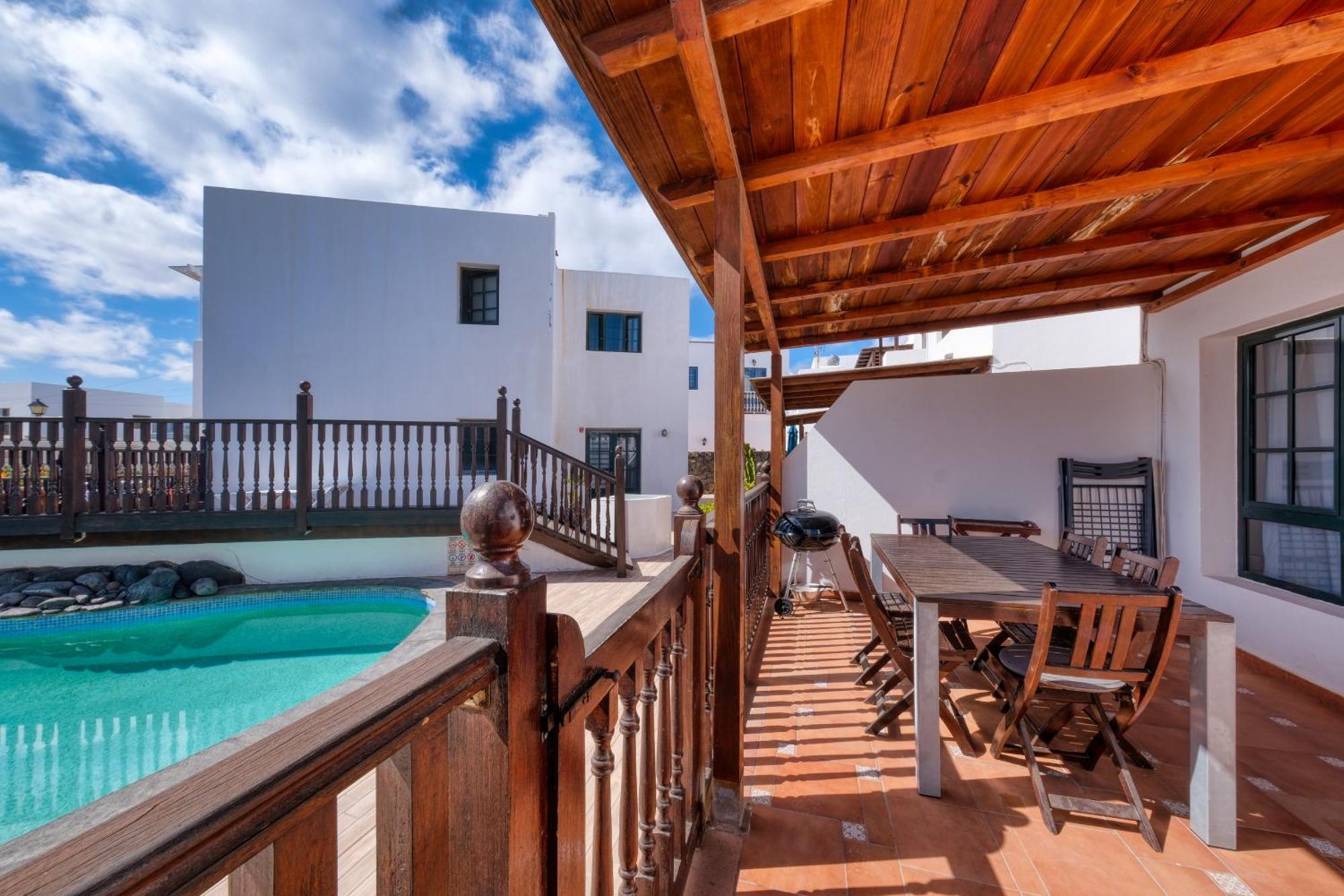 Casa Hibiscus - Shared Pool - Close To Seafront Promenade Punta Mujeres Exterior foto